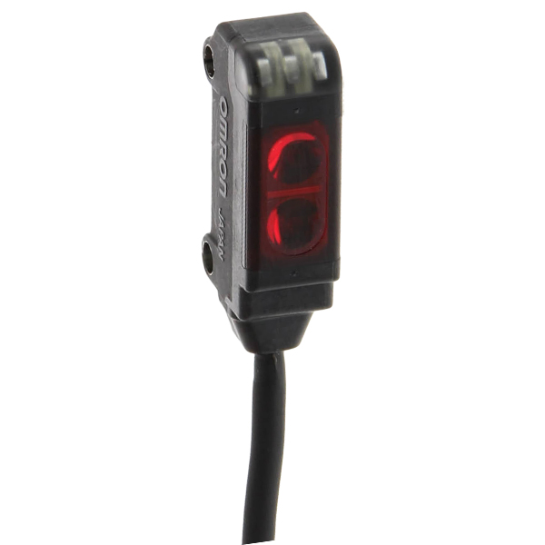 E3T-SL11 New Omron Limited-reflective Sensor